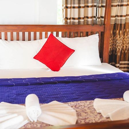 Harmony Beach Resort Tangalle Exterior foto